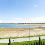 Apartamento Luxury Seaside 3 Bedroom With Balcony