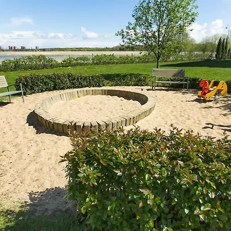 Luxury Seaside 3 Bedroom With Balcony * Tallinn