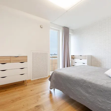 Luxury Seaside 3 Bedroom With Balcony Appartement Tallinn